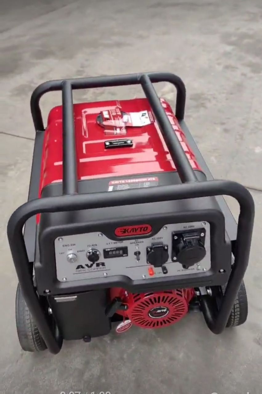 موتور برق کایتو 9/5 کیلووات تکفاز سه گانه ( بنزین ، گاز شهری ، گاز مایع ) چرخدار KAYTO | موتوربرق 9500 وات تکفاز
